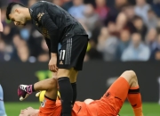 开云APP-安格斯斩获宝贵3分，全队士气高涨