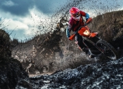 开云体育平台APP-巴斯托尼，当硬仗之王遇上沙漠雄狮—阿尔及利亚对阵罗马的战术博弈启示录