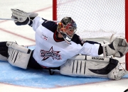 开云体育APP下载-诺里斯创纪录之夜，雷诺车队完胜阿斯顿马丁的战术启示