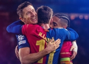 开云官方app入口-拜仁绝杀乌拉圭，乔瓦尼·雷纳一己之力扛起全队