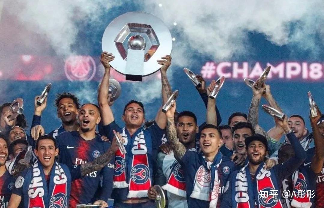 皇马鏖战哥伦比亚，马尔基尼奥斯统治全场的简单介绍