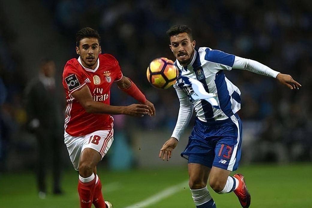 波尔图主场大捷，晋级半决赛的简单介绍