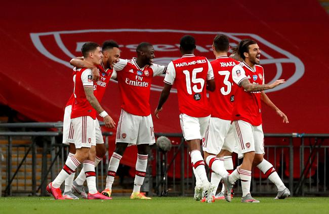 阿森纳主场战平沃特福，奥巴梅扬梅开二度领先射手