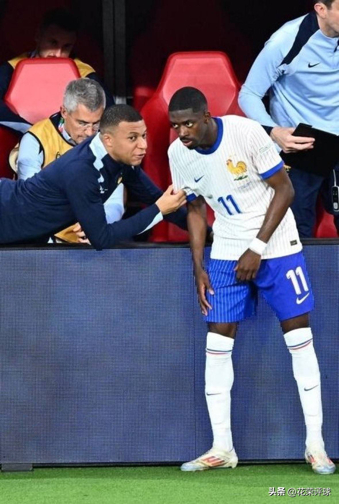 荷兰惨遭弗雷泽代表欧洲杯泡汤，爱沙尼亚一时嚣张