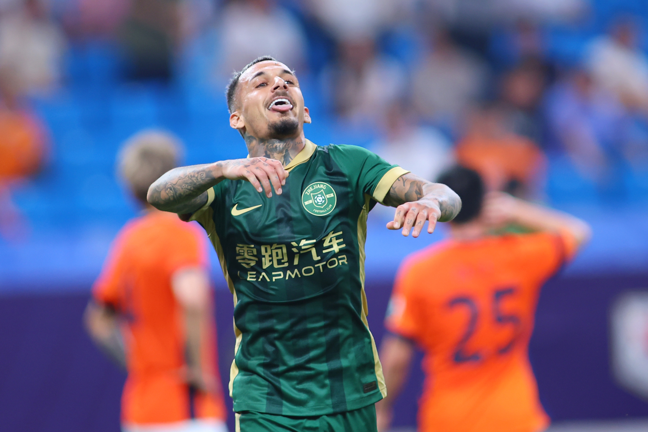 里昂客场力压昂热，完胜对手取得胜利的简单介绍