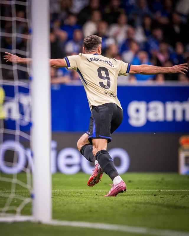 巴萨前锋状态回勇，连续两场比赛破门的简单介绍