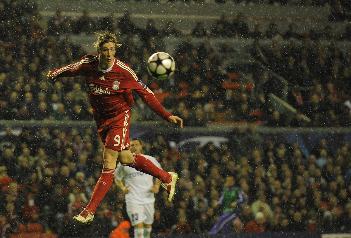 阿贾克斯准备迎战西甲劲旅，豪取欧冠胜利的简单介绍