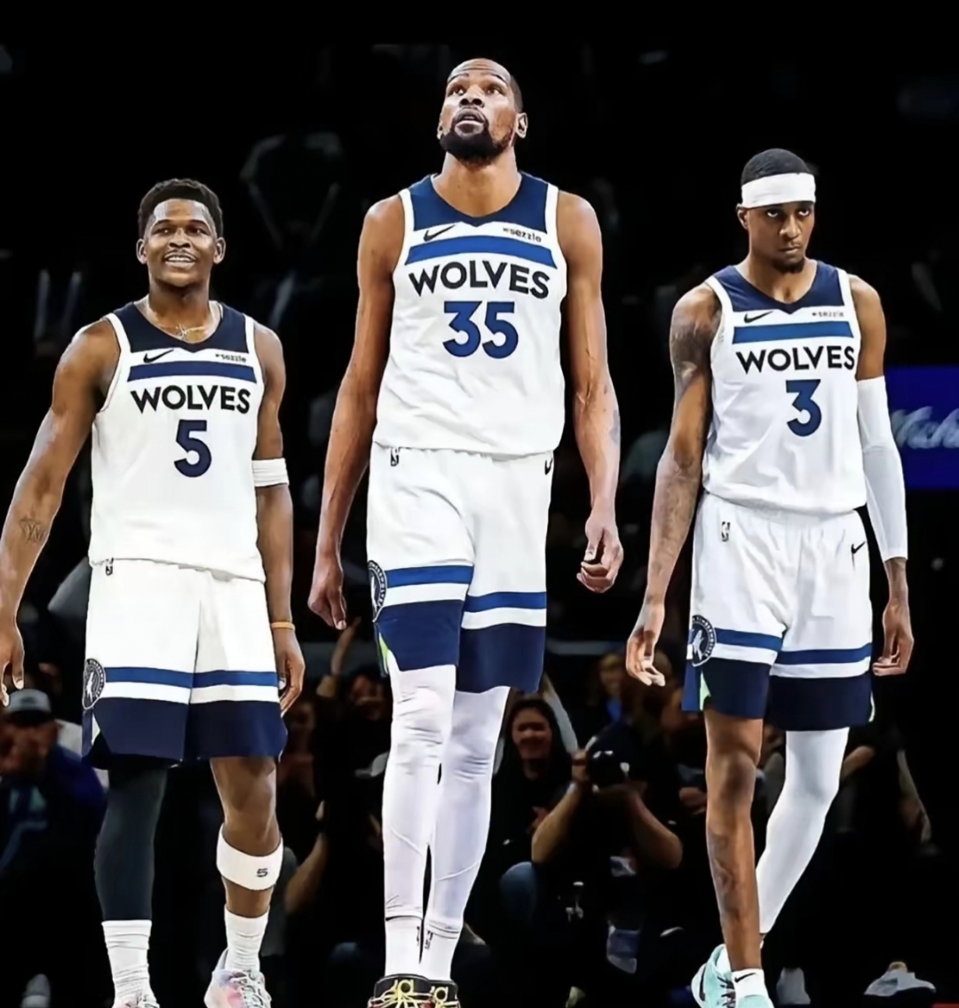 马刺主场双杀太阳，为西部前四发起冲击