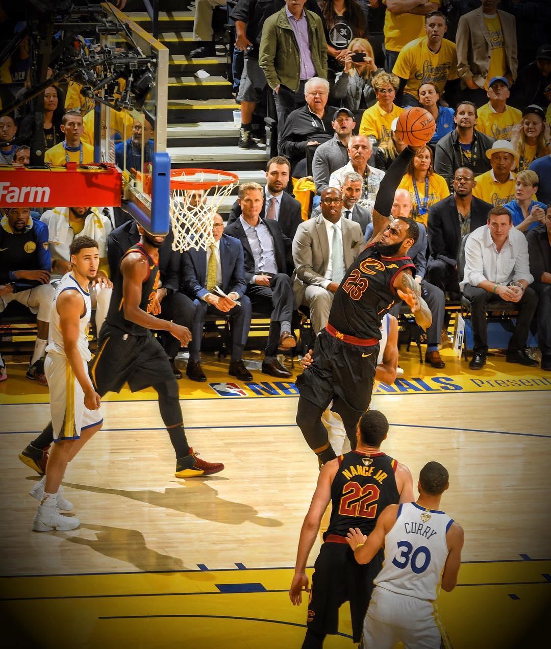 大连一方绝杀权健，宋博轩帽子戏法帮助球队取得关键胜利