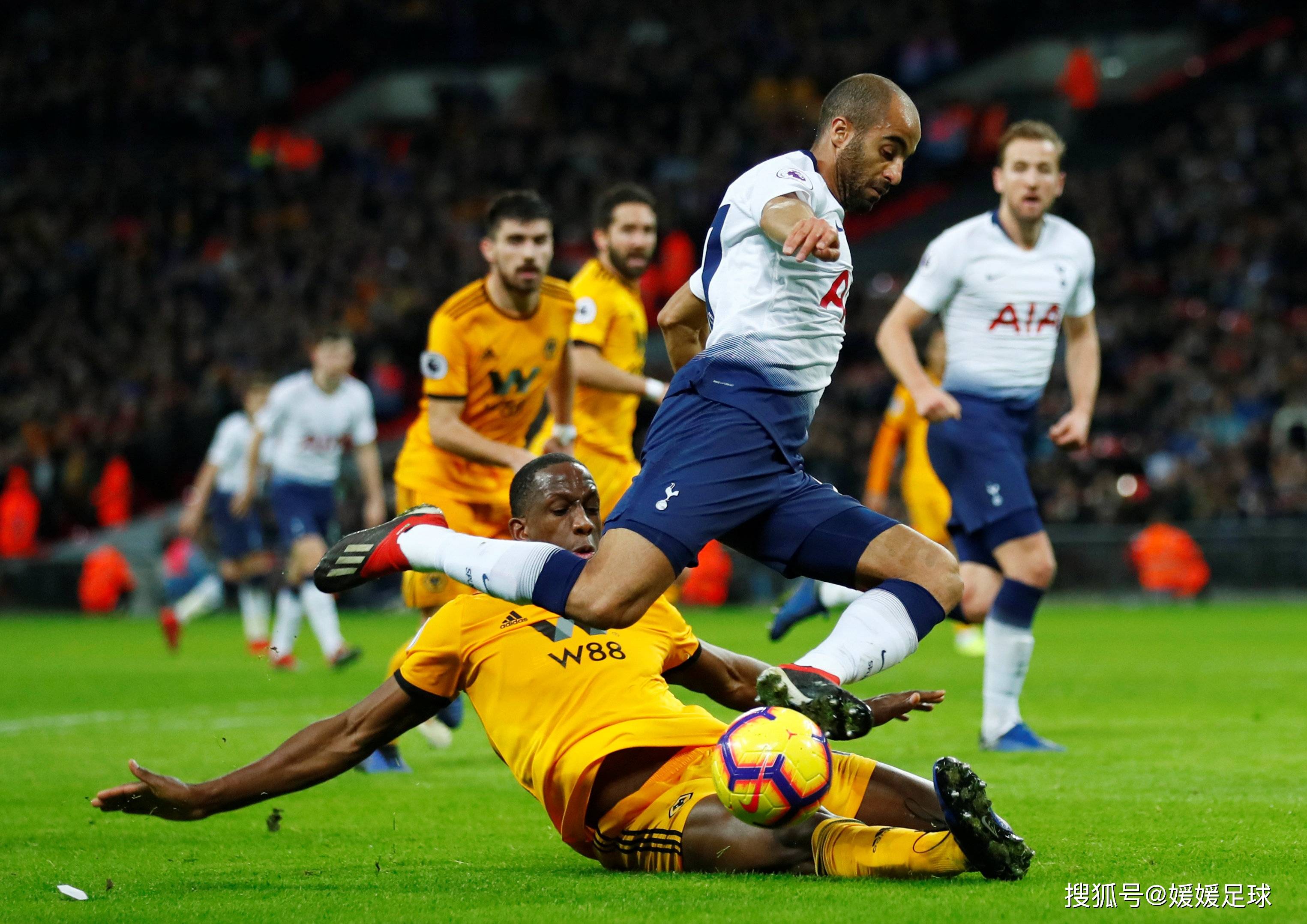 关于足球比赛精彩继续,实力对决激烈的信息 关于足球比赛精彩继续,实力对决激烈的信息