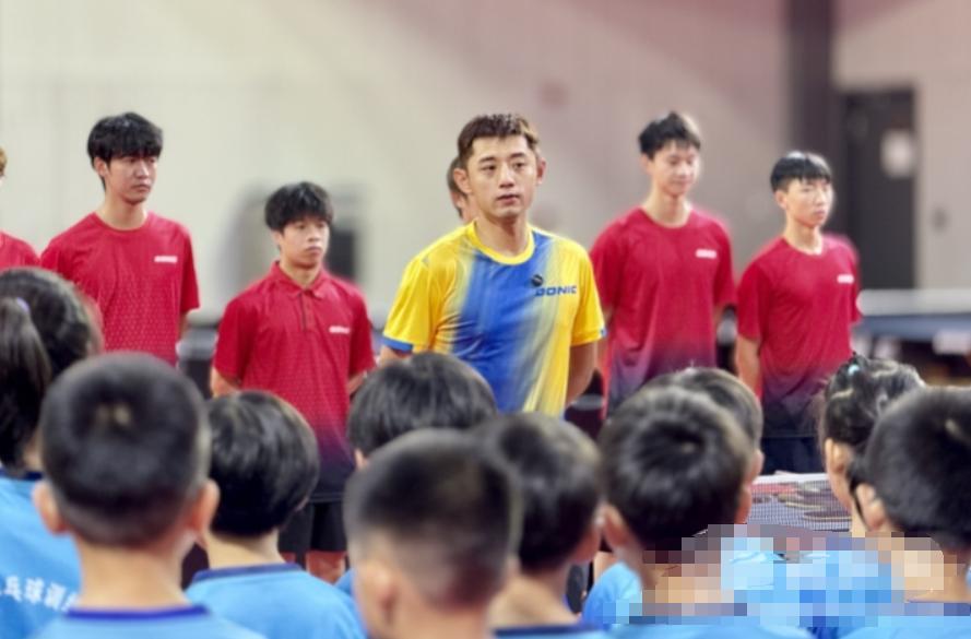 法国队碾压奥地利队，张继科状态火热的简单介绍