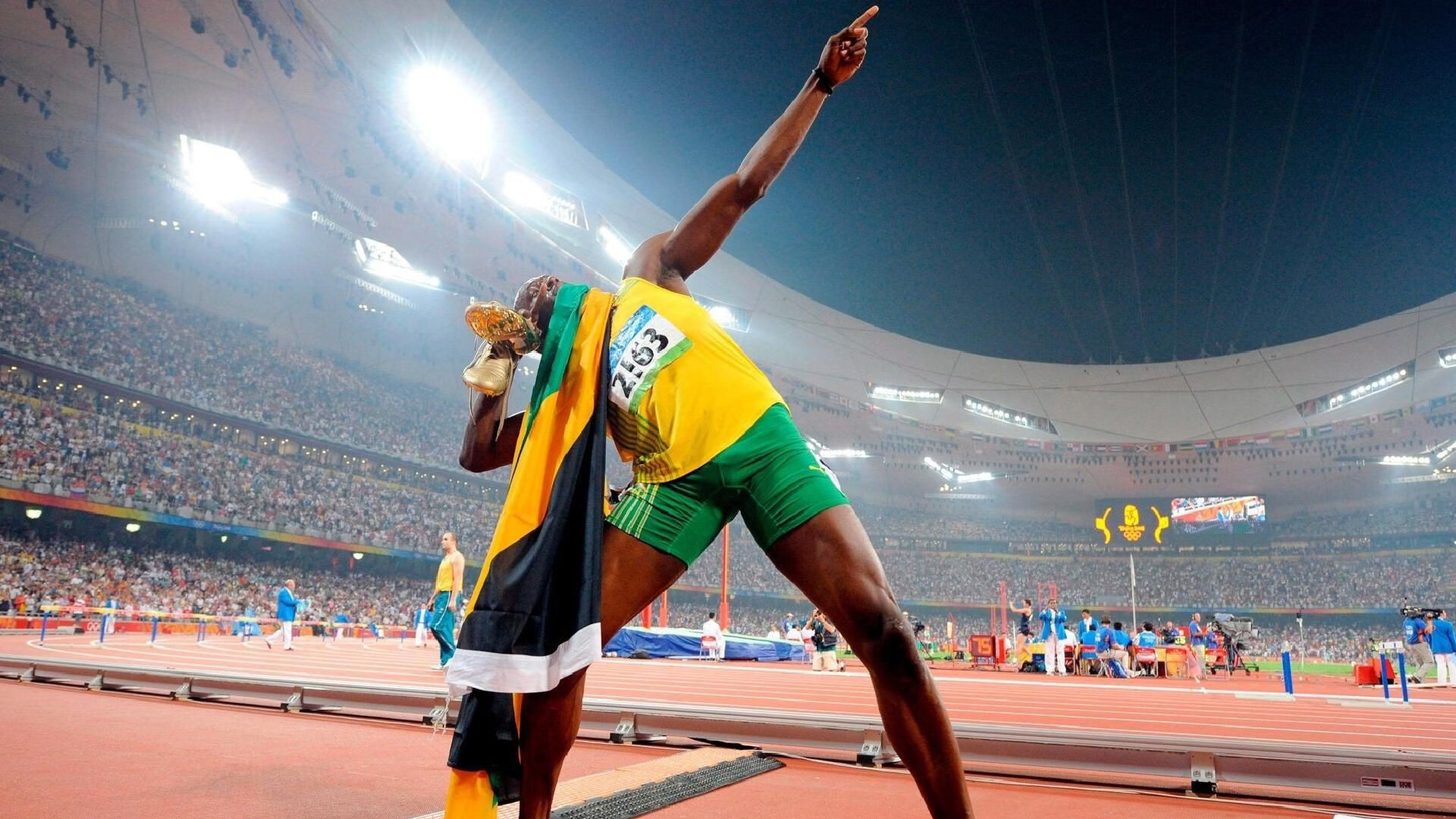 欧冠决赛之夜,梅西彻底打爆防线