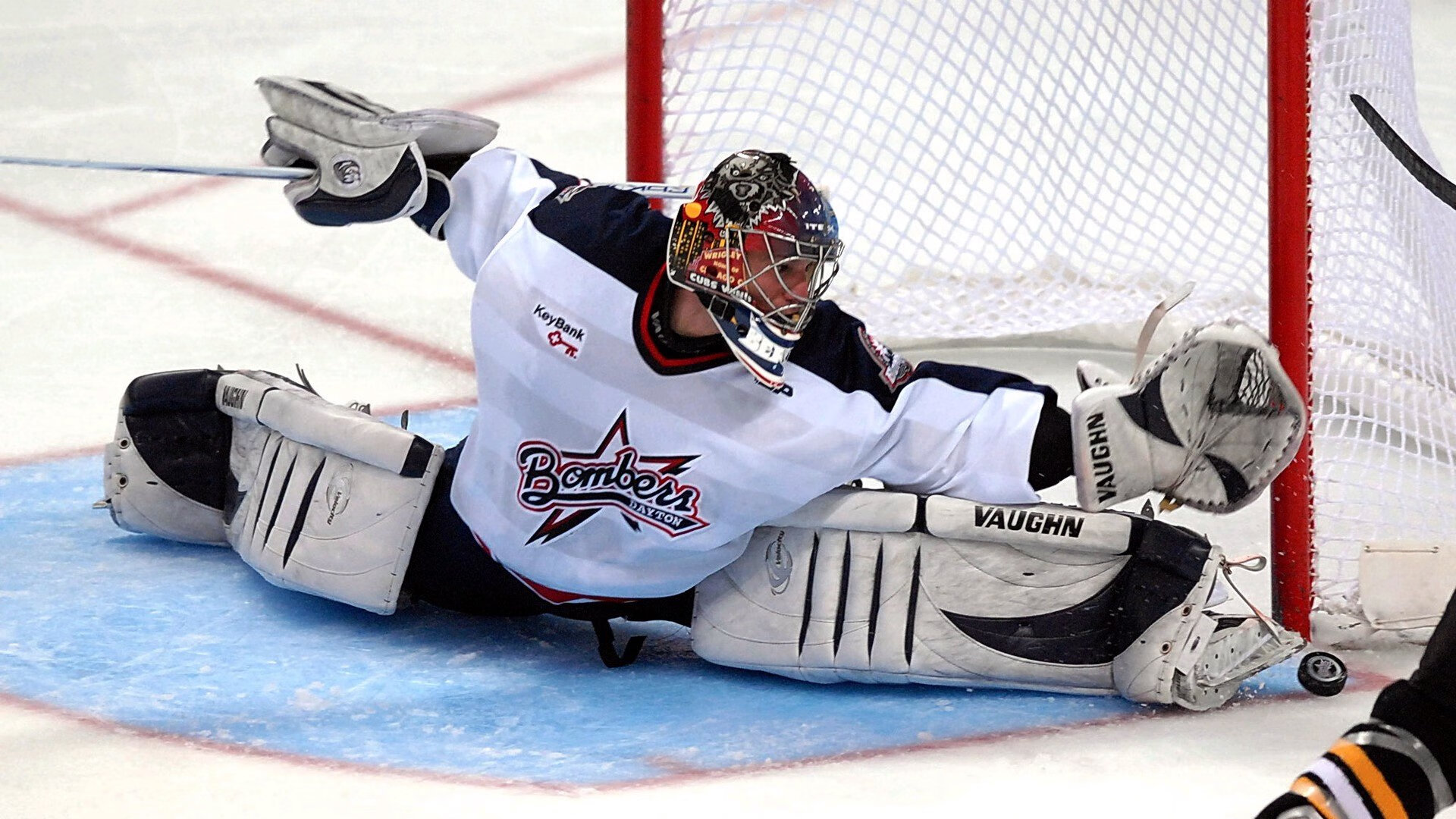 从红土到硬地的华丽转身，鲁德蒙特卡洛力克群雄，剑指ATP总决赛王座