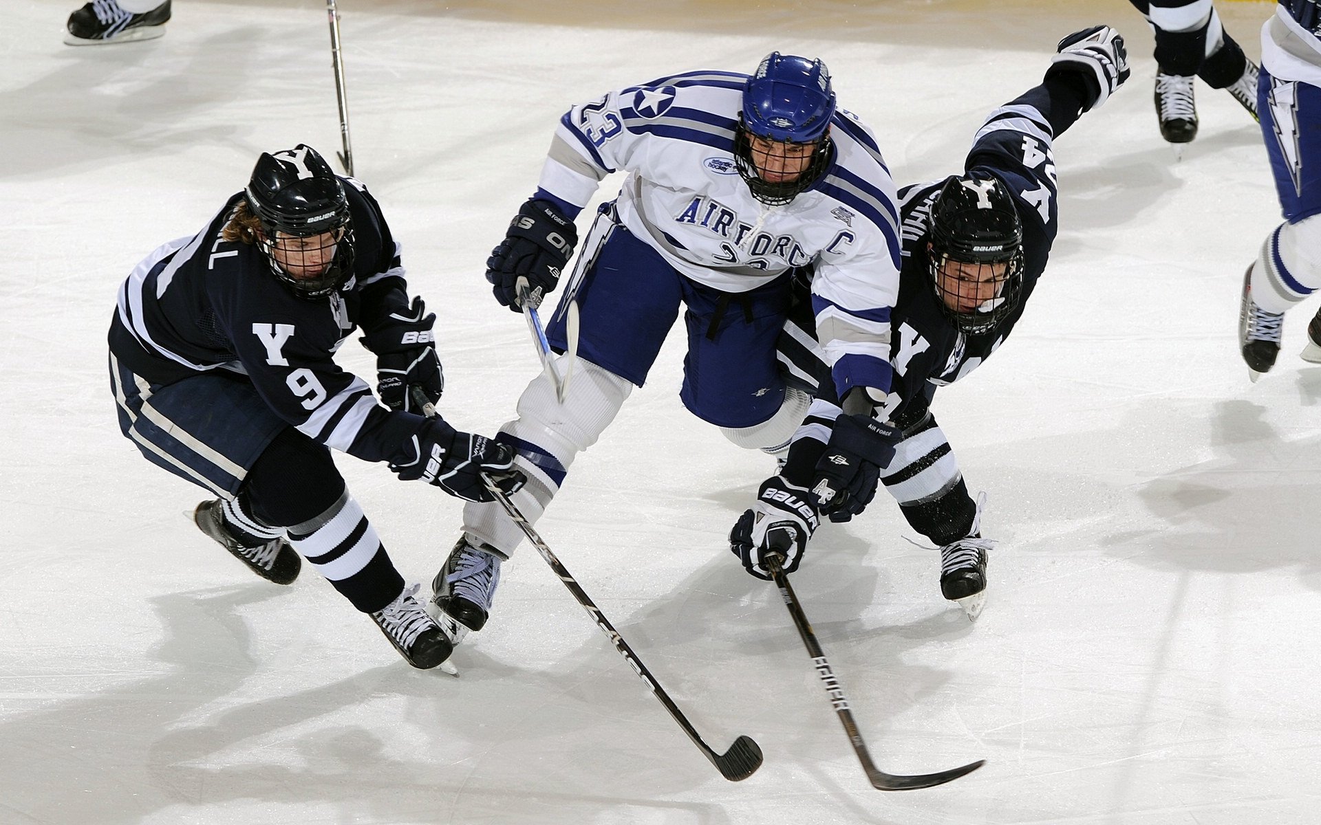 北欧风暴席卷亚洲羽坛，丹麦队碾压泰国队，郑思维刷新纪录书写传奇